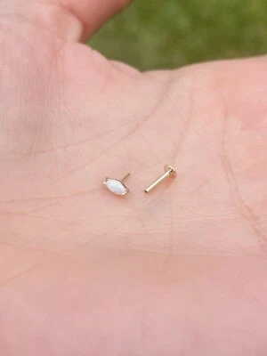 Marquee Genuine Opal Push-In 14K Gold 18G Labret Ear Tragus Stud - Image 1 of 4