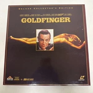 James Bond 007 Goldfinger Deluxe Collector’s Edition LaserDisc LD 3-Disc Set - Picture 1 of 6