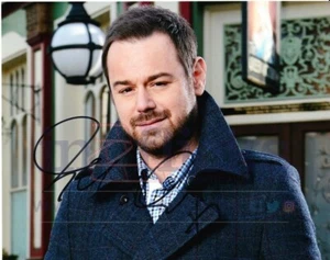 Danny Dyer AUTOGRAPH Eastenders SIGNED IN PERSON 10x8 Photo OnlineCOA - Picture 1 of 1