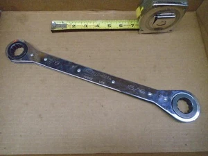 Snap-on USA 7/8 x 151/16 Ratcheting Double Box End Wrench No R2830C - Picture 1 of 9