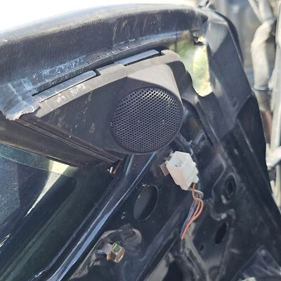 MITSUBISHI ECLIPSE DOOR SPEAKER TWEETER COVERS   2000-2005 - Imagem 1 de 2