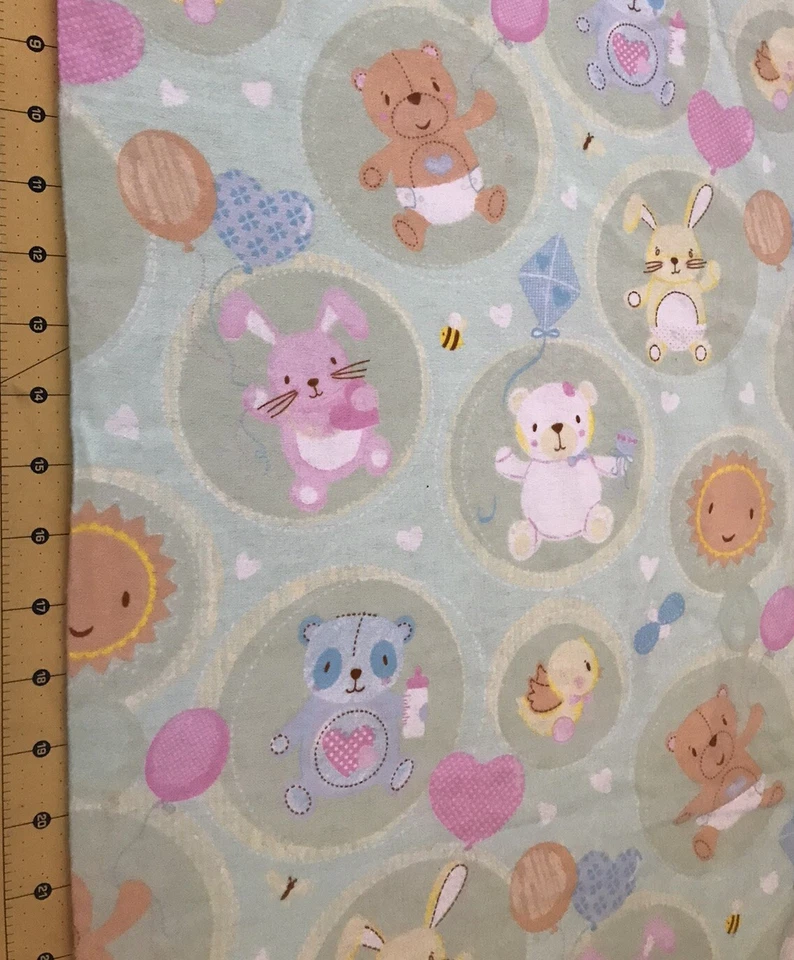 Tela de franela Baby Animals 11" X 43" #1616 Foto 1 de 1