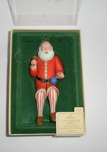 Punze altmodischer Weihnachtsmann Weihnachtsschmuck Gelenkarme Beine - Bild 1 von 4