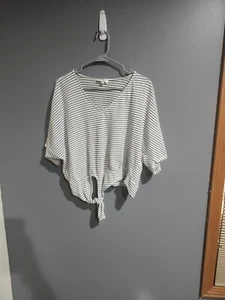 Umgee Womens Size Small Tie Striped Top - Picture 1 of 6