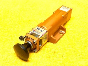 VERSA VIZ-3511-LOVB-1 3 WAY 2 POSITION LOCK OUT VALVE VAC-200 VAC-14 (PERFECT) - Picture 1 of 7