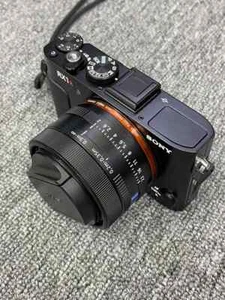 Sony Cyber-shot DSC-RX1R Full Flame Digital Camera Black English-95%new - Picture 1 of 9