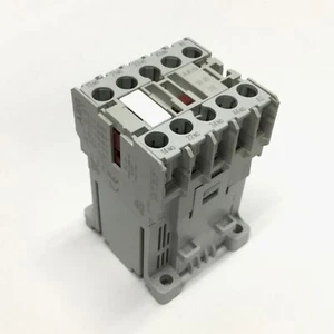 AEG SH05 31E Mini Contactor Relays 24VDC Coil, 4-Pole 3NO-1NC, 6A 600VAC - Picture 1 of 4