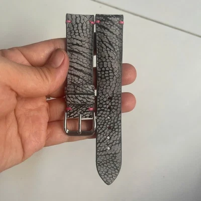 CORREA RELOJ PIEL CUERO PIERNA AVESTRUZ GENUINO GRIS ACOLCHADO 20MM/18MM CORREA Foto 1 de 4