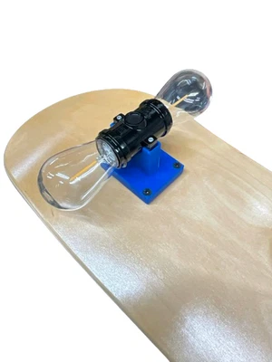 Kit expositor montaje pared skateboard Foto 1 de 4