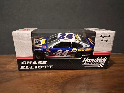 Chase Elliott 2017 #24 NAPA Patriotic Hendrick 雪佛兰 SS NASCAR 杯 1/64 — 第 1/3 张图片
