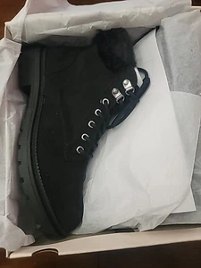Ladies Hiking Boots - Lauren Conrad - Houseleek Style - 11 - Black - New in Box! - Picture 1 of 7
