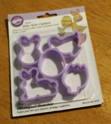 Wilton ~ JUEGO DE CORTADOR TAMAÑO MORDIDA DE PASCUA #2303-9319 - Nuevo/Antiguo Stock Foto 1 de 3