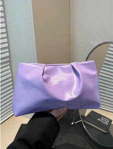New SpringSummer Fashion Solid Color Wristlet Pouch, Pleated Cloud Shaped Clutch - Picture 1 of 7