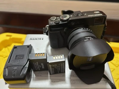 Cámara digital Fujifilm X Series X-Pro1 16,3 MP + Carl Zeius Touit 2,8/12 Foto 1 de 4