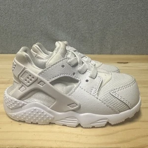 *NEW* Toddler NIKE Huarache Run (TD) White/White/Pure Platinum 704950 110 SZ 6c - Picture 1 of 7