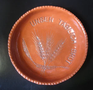alte, runde Brotschüssel/Teller, Ton-Schüssel für Brot, handgetöpfert, rotbraun - Bild 1 von 5