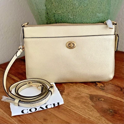 Bolso Clutch Bandolera Coach Polly Metálico DORADO SUAVE Cuero Guijarro C7202 Nuevo con Etiquetas Foto 1 de 4