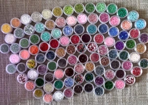 beaded job lot. 10 jars . size 11/12 glass beads - Picture 1 of 4