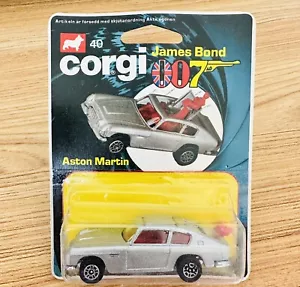 1979 CORGI #40 ASTON MARTIN DIE-CAST 1:64 IN PACKAGE JAMES BOND 007 - Picture 1 of 8