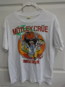 Camiseta de colección 1983 Motley Crue Shout At The Devil Tour para hombre punto único EE. UU. - Imagen 1 de 7