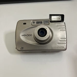 Minolta Vectis 300 APS Film Camera Zoom 24-70mm Lens with Flash - Picture 1 of 10