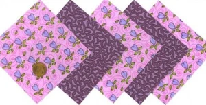 20 4 Zoll Flieder Herzen Blumen 100 % Baumwolle Stoff Quilt Quadrate ZW1 - Bild 1 von 4