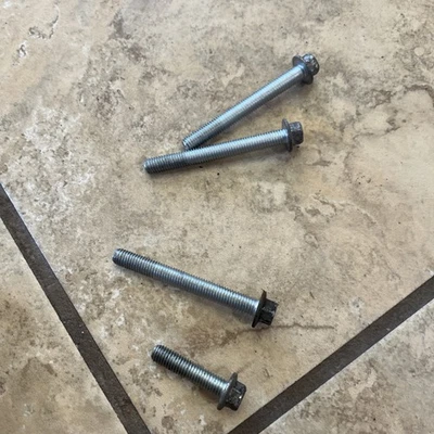 Juego de 4 pernos de módulo de control de transmisión 12-18 Ford Focus 11-19 Fiesta TCM TCU Foto 1 de 3