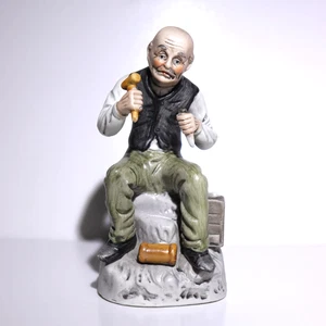 Hermosa estatuilla vintage de porcelana pintada a mano de anciano, decoración, regalo, padre - Imagen 1 de 8