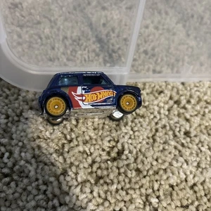 Hot Wheels Race Team: Morris MINI Super Treasure Hunt No Hot Wheels Box - Picture 1 of 4