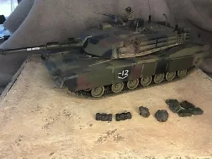 Unimax Forces of Valor, U.S. M1A1 Abrams Main Battle Tank, 1/32 - Picture 1 of 6