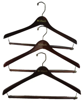 Lote de Tres Dillards Madera Perchas para Traje Ropa Pantalones Chaquetas Marrón Brillante Foto 1 de 4