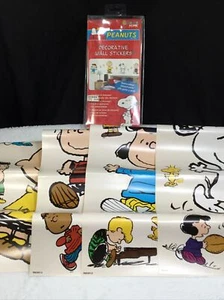 Vintage 2005 Sandylion Home Decor 20+Peanuts Characters Decorative Wall Stickers - Picture 1 of 14