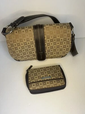 Cartera Liz Claiborne Villager Foto 1 de 4