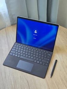 Microsoft Surface Pro 11th Edition 12.9" Touch/Ultra 7 266V/16GB-256GB/ WRT-2026 - Picture 1 of 9