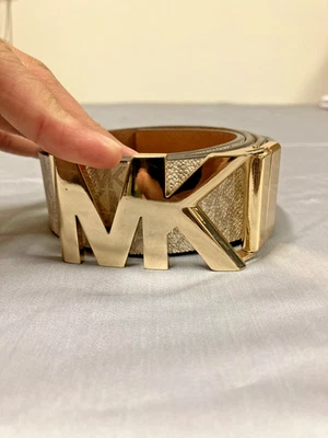 Cinturón para mujer Michael Kors 554517C grande marrón dorado firma reversible con logotipo Foto 1 de 4