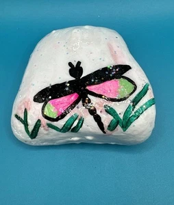 Bee And Dragonfly Rock Art Crafts Home Deco Healing Homemade Positive Energy - Picture 1 of 3