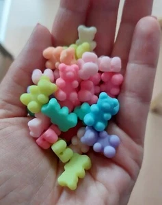 Lot de 10 perles oursons multicolore d'environs 1.8 x 1.1 cm, aléatoire. - Foto 1 di 3