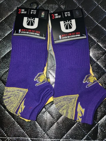 (2)NBA Los Angeles Lakers Men's Low Cut Socks Shoe Size 6-12 Total of 6 Pairs⭐️⭐ Cover