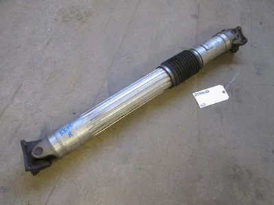 08-12 JEEP LIBERTY 3.7 V6 4X4 REAR DRIVESHAFT MP1522 (MP253 Command-Trac T-Case) - Image 1 of 3