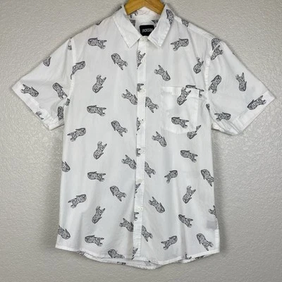 Jackson Short Sleeve Button Up Mens Sz Large 100% Cotton Novelty Print Cheetah  - Image 1 of 4