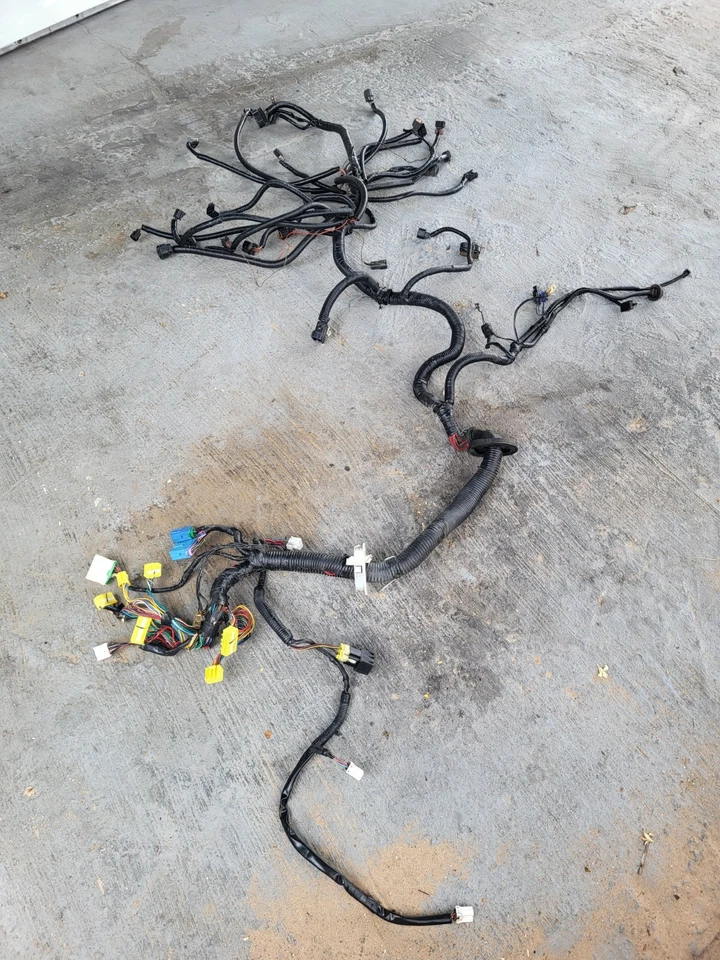 95 96 97 98 99 Mitsubishi Eclipse transmisión automática Arnés de cableado del motor OEM 4G64 Foto 1 de 4