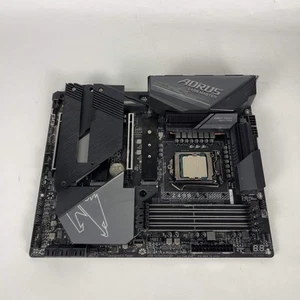 GIGABYTE Z490 Aurus Master LGA 1200 ATX - Bild 1 von 9
