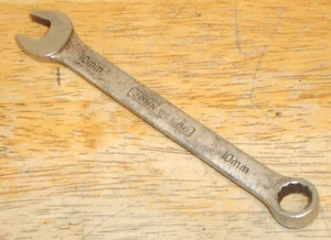 Vintage John Deere PT16623 Metric 12-Point 10mm Combination Wrench Taiwan (JD10) - Picture 1 of 4