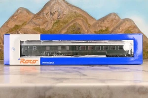 Roco 45528 H0 4-Achs Gepäck/Personenwagen 82-04 027-1 der ÖBB (B971) - Bild 1 von 10