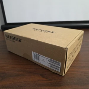 NETGEAR 8-portowy przełącznik PoE Gigabit Ethernet Plus (GS308EP) - z 8 x PoE+ 62W R - Zdjęcie 1 z 2