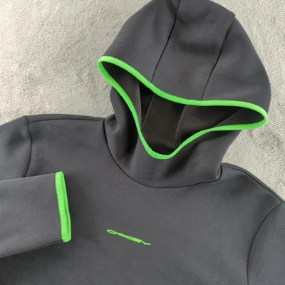 Oakley Hoodie Mens Large Custom Fit Pullover Pocket Athletic Outdoors - Image 1 of 4