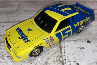 Coche de ventana negro Dale Earnhardt 1/24 #15 Wrangler con ruedas plateadas SIN CAJA Foto 1 de 4