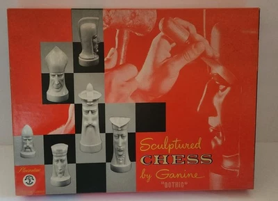Juego de ajedrez gótico esculpido vintage 1961 edición Ganine Salon No. 1475 Foto 1 de 4