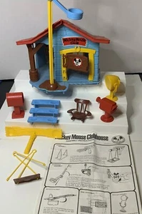 Vintage 1976 Mickey Mouse Weebles Club House Play Set Flag Access Instructions - Picture 1 of 6