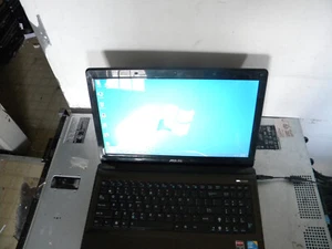 Asus K52JT 206 Core i7 Q740@1.73GHz 8GB 500GB DVDRW WEBCAM DVDRW Win 7 Home 15.6 - Imagen 1 de 9